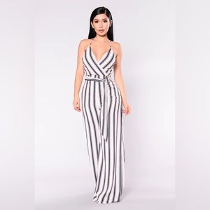 Drifting Over Me Jumpsuit - Navy/Mauve